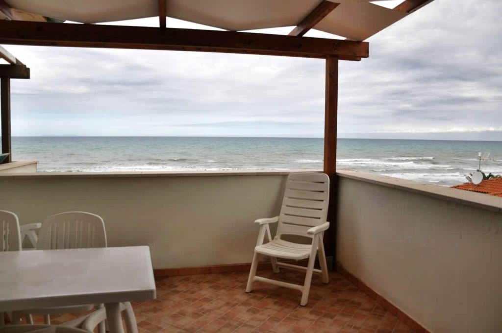Residence Villa Clara San Vincenzo Exteriör bild