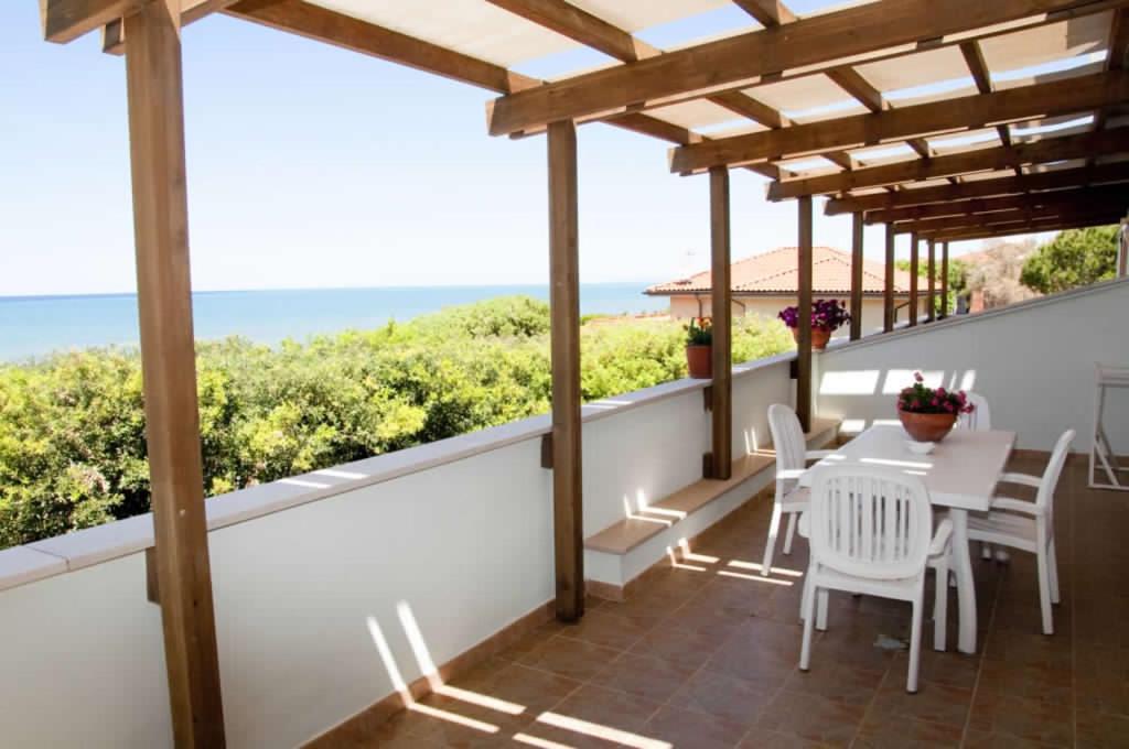 Residence Villa Clara San Vincenzo Exteriör bild