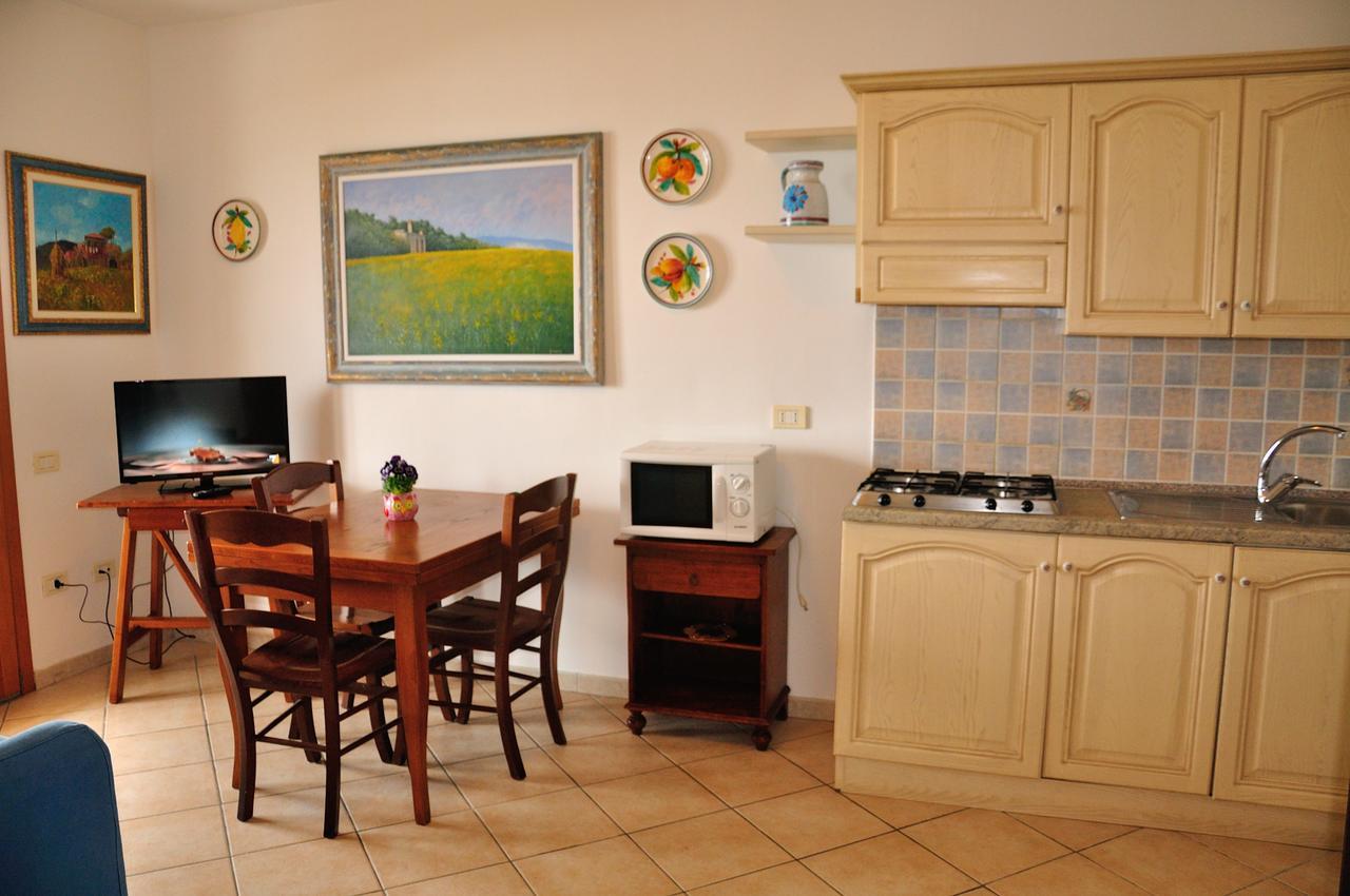 Residence Villa Clara San Vincenzo Exteriör bild